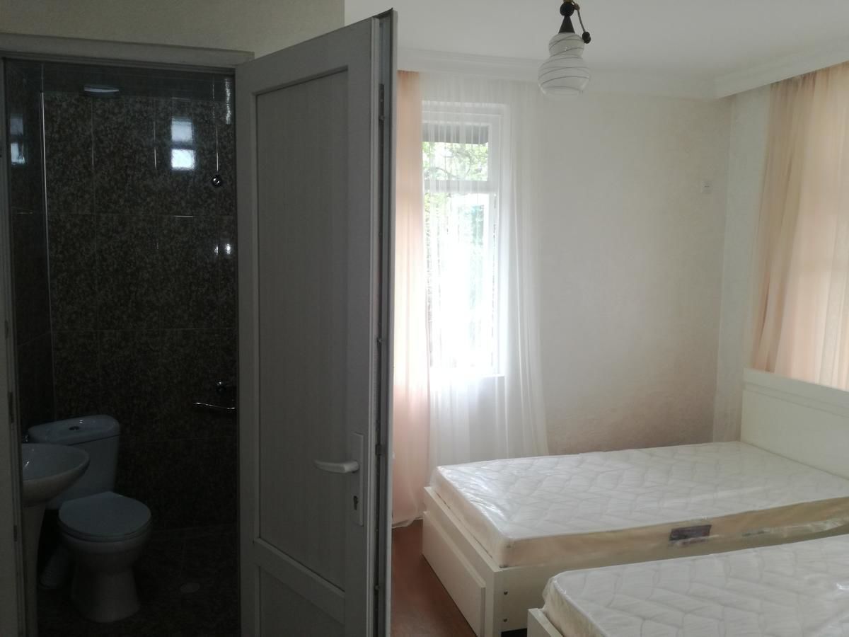 Гостевой дом Avto House Батуми-34