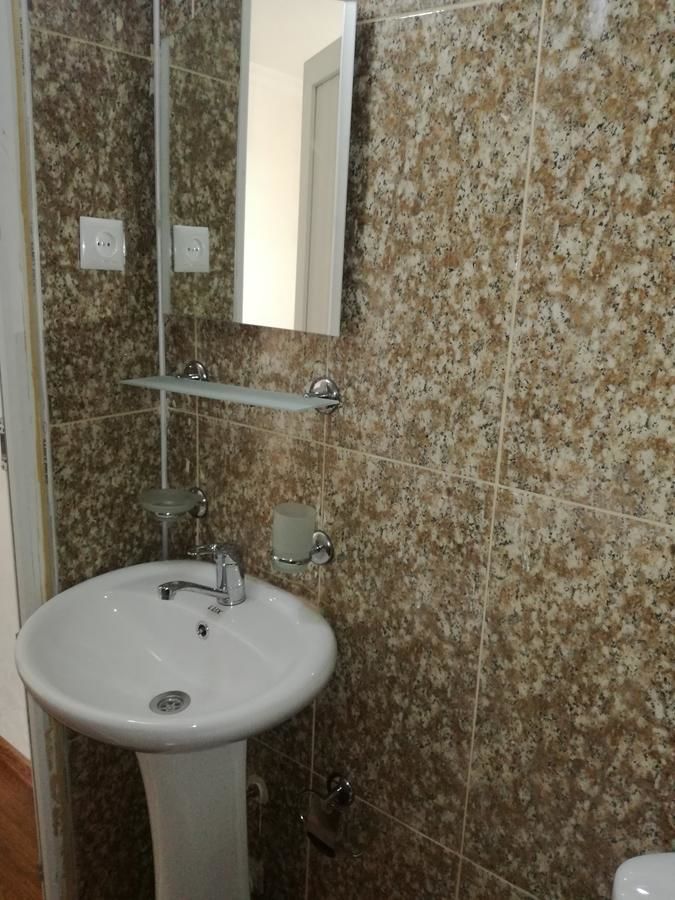 Гостевой дом Avto House Батуми-36