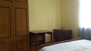 Гостевой дом Avto House Батуми Трехместный номер с основными удобствами-4